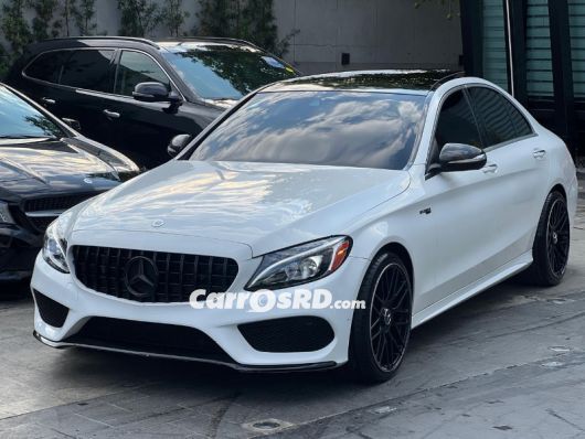 Mercedes-Benz Clase C Carros en venta