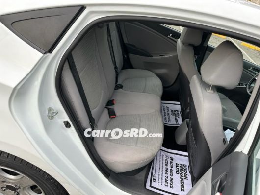Hyundai Accent Carros en venta
