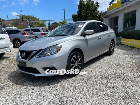 Nissan Sentra Carros en venta
