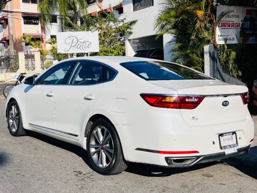 Kia K7 Prestige