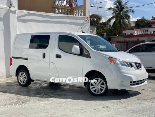 Nissan NV Furgoneta en venta