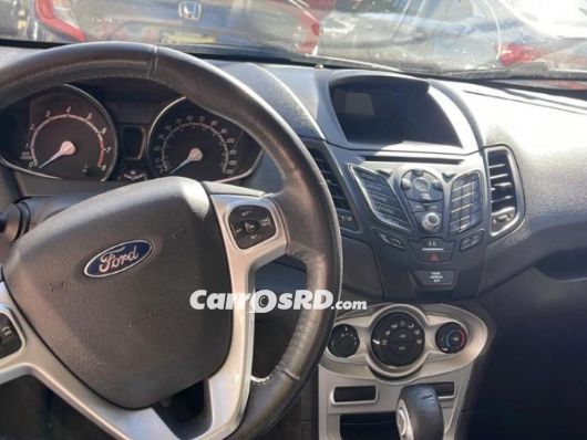 Ford Fiesta Carros en venta