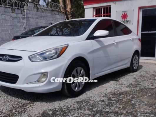 Hyundai Accent Carros en venta