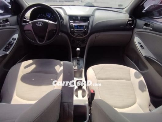 Hyundai Accent Carros en venta