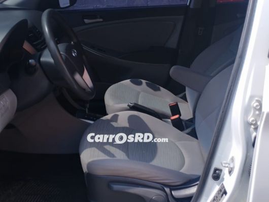 Hyundai Accent Carros en venta
