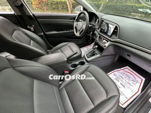 Hyundai Avante Carros en venta