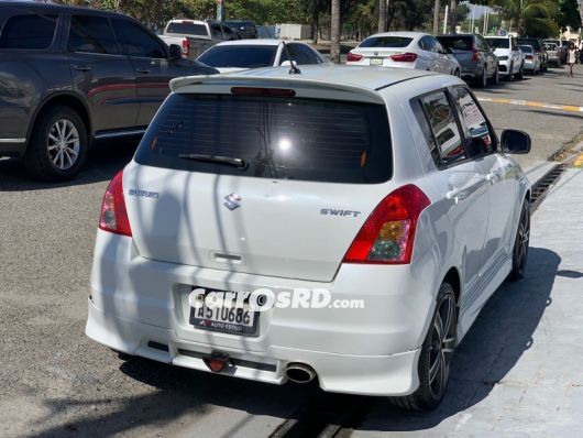 Suzuki Swift Carros en venta