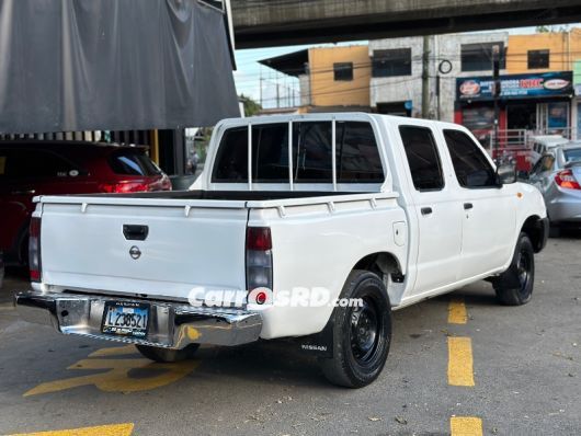 Nissan Frontier Camioneta en venta