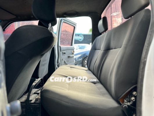 Nissan Frontier Camioneta en venta