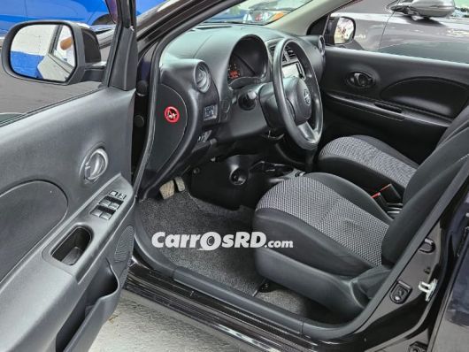 Nissan March Carros en venta