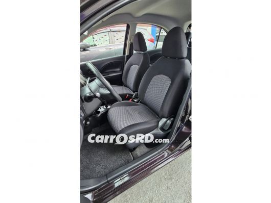 Nissan March Carros en venta
