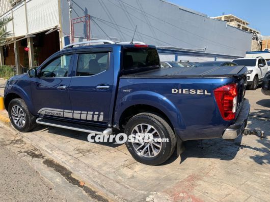 Nissan Frontier Camioneta en venta