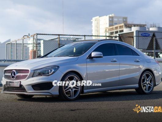 Mercedes-Benz Clase CLA Carros en venta