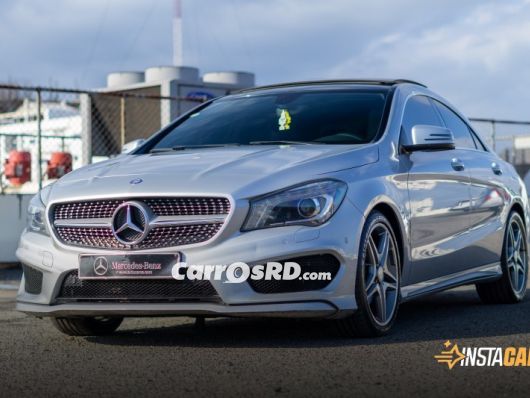 Mercedes-Benz Clase CLA Carros en venta