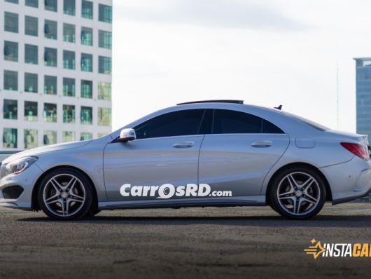 Mercedes-Benz Clase CLA Carros en venta