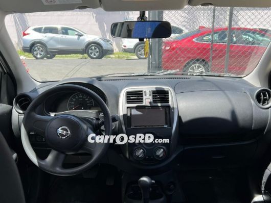 Nissan March Carros en venta