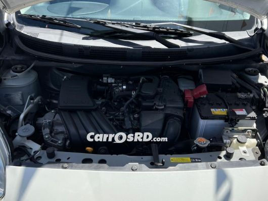 Nissan March Carros en venta