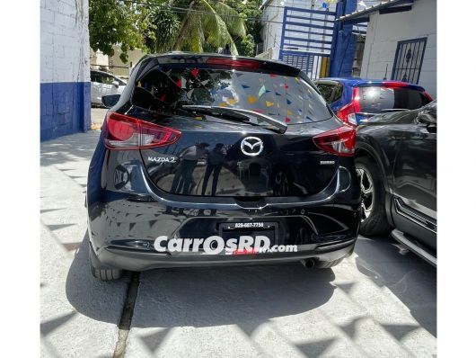 Mazda Demio Carros en venta