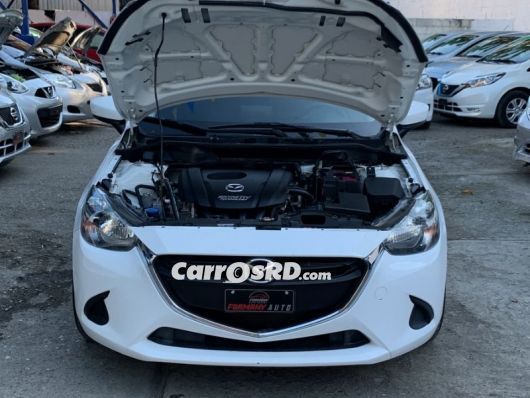 Mazda Demio Hatchback en venta