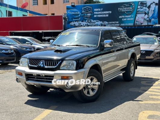 Mitsubishi L200 Camioneta en venta