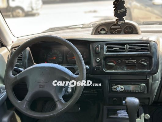Mitsubishi L200 Camioneta en venta