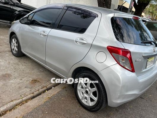 Toyota Vitz Hatchback en venta