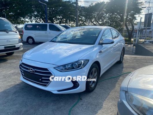 Hyundai Avante Carros en venta