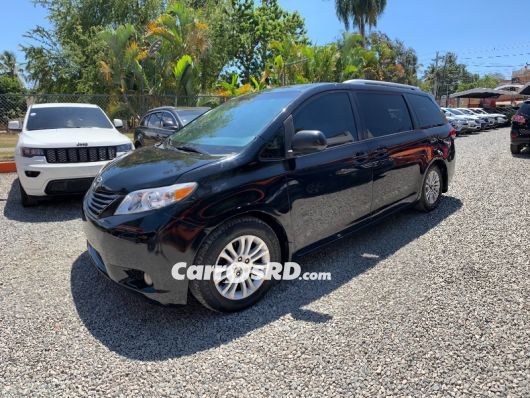Toyota Sienna Minivan en venta
