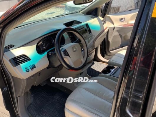 Toyota Sienna Minivan en venta