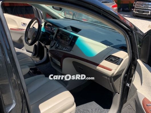 Toyota Sienna Minivan en venta