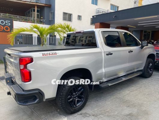 Chevrolet Silverado Camioneta en venta