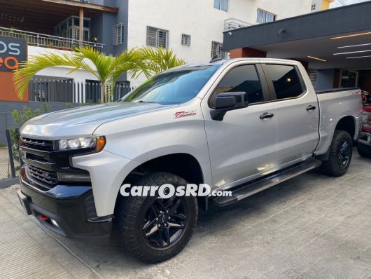Chevrolet Silverado Camioneta en venta