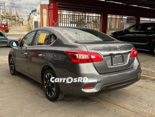 Nissan Sentra Carros en venta