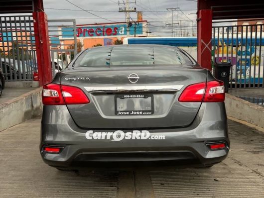 Nissan Sentra Carros en venta