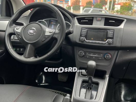 Nissan Sentra Carros en venta