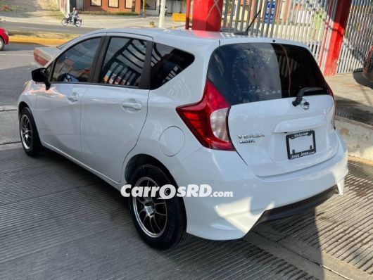 Nissan Versa Note Hatchback en venta