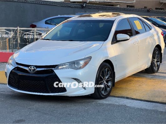 Toyota Camry Carros en venta