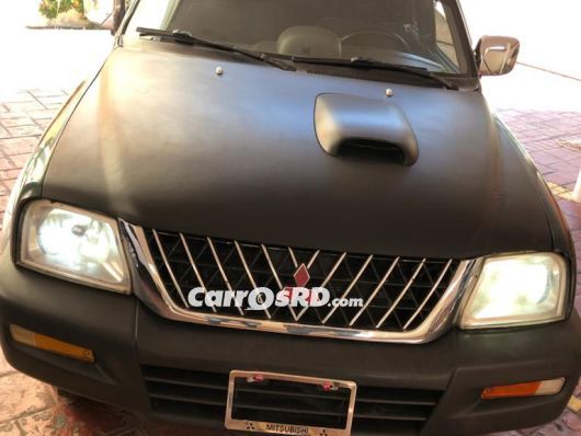 Mitsubishi L200 Camioneta en venta