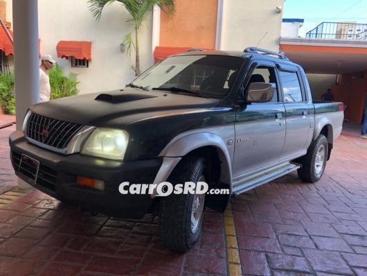 Mitsubishi L200 Camioneta en venta