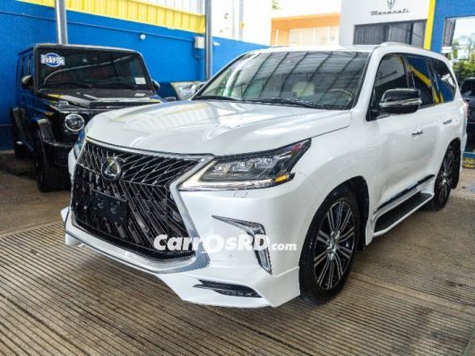 Lexus LX Jeepeta en venta