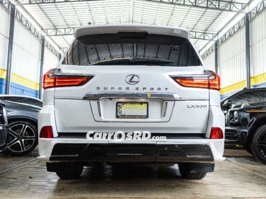 Lexus LX Jeepeta en venta