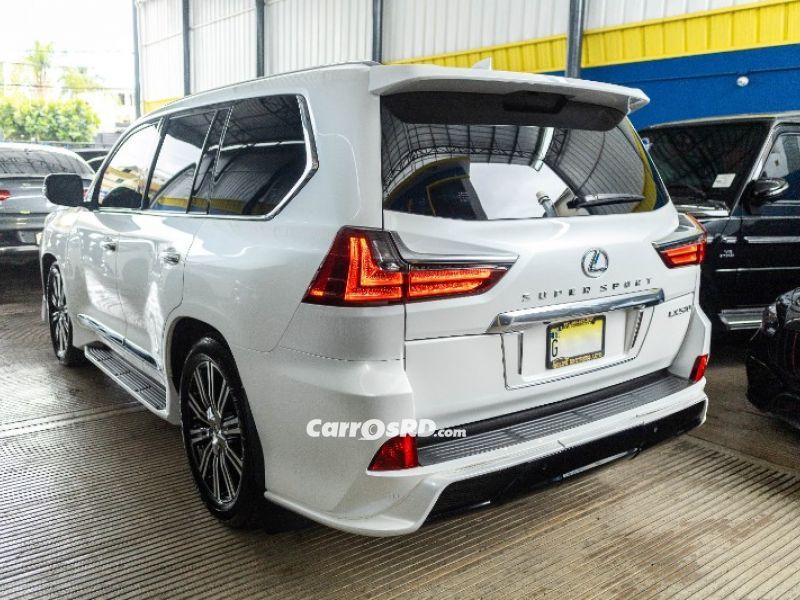 Lexus