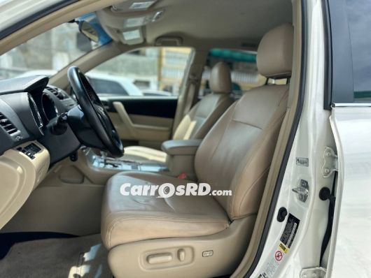 Toyota Highlander Jeepeta en venta