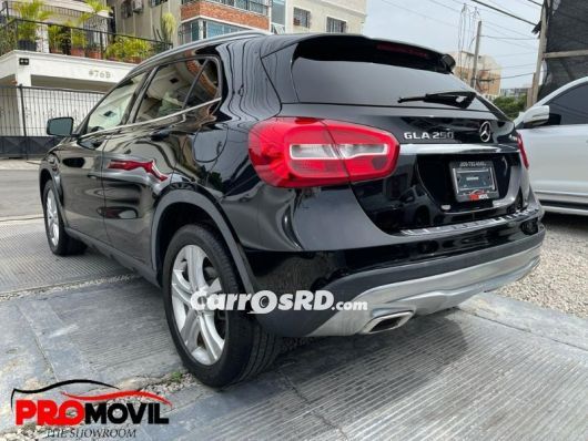 Mercedes-Benz Clase GLA Jeepeta en venta