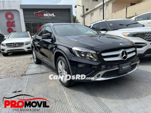 Mercedes-Benz Clase GLA Jeepeta en venta