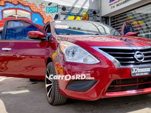 Nissan Versa Carros en venta