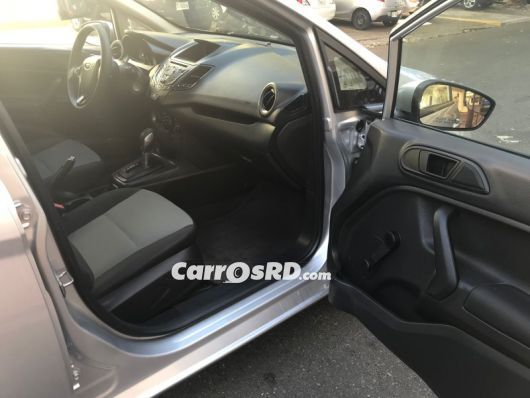 Ford Fiesta Carros en venta