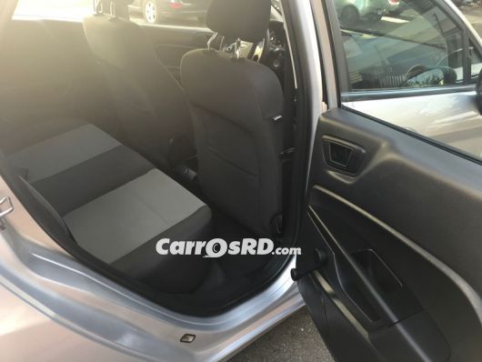 Ford Fiesta Carros en venta