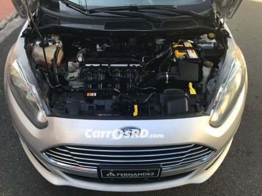 Ford Fiesta Carros en venta