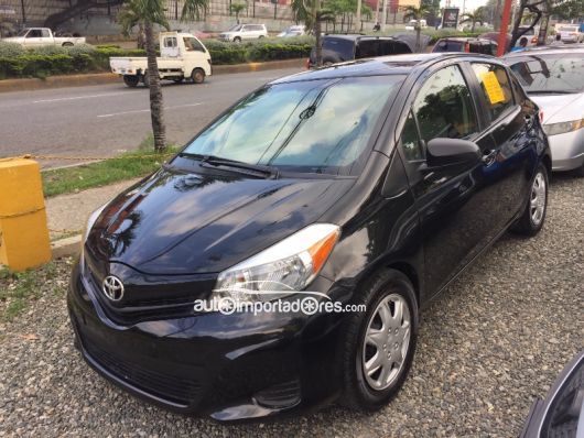 Toyota Yaris Carros en venta